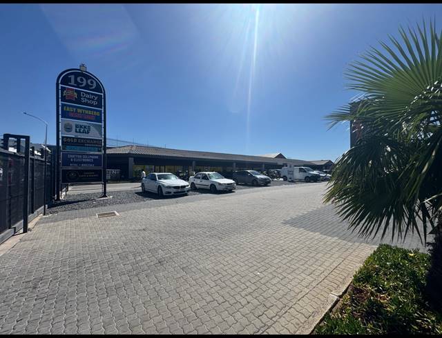 56M² RETAIL TO LET IN WYNBERG